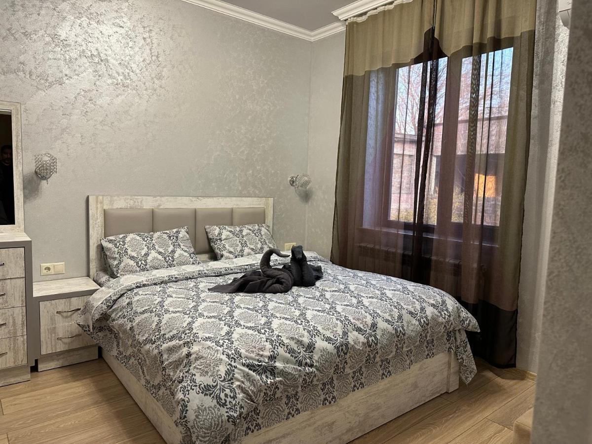 Bed and Breakfast Our House Vagharshapat Экстерьер фото