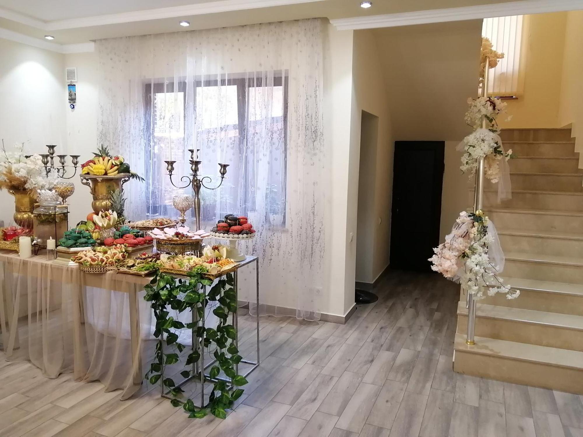 Bed and Breakfast Our House Vagharshapat Экстерьер фото